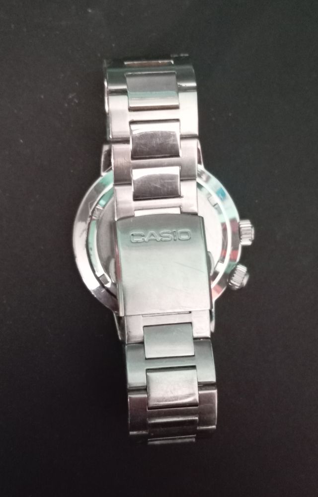 Orologio Casio MTD-1048 Super Illuminator