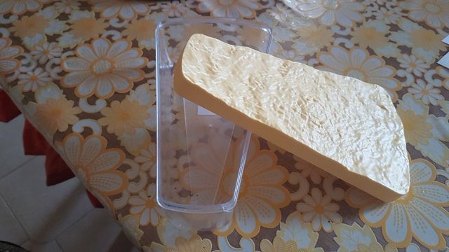 Porta Parmigiano Beige e Trasparente