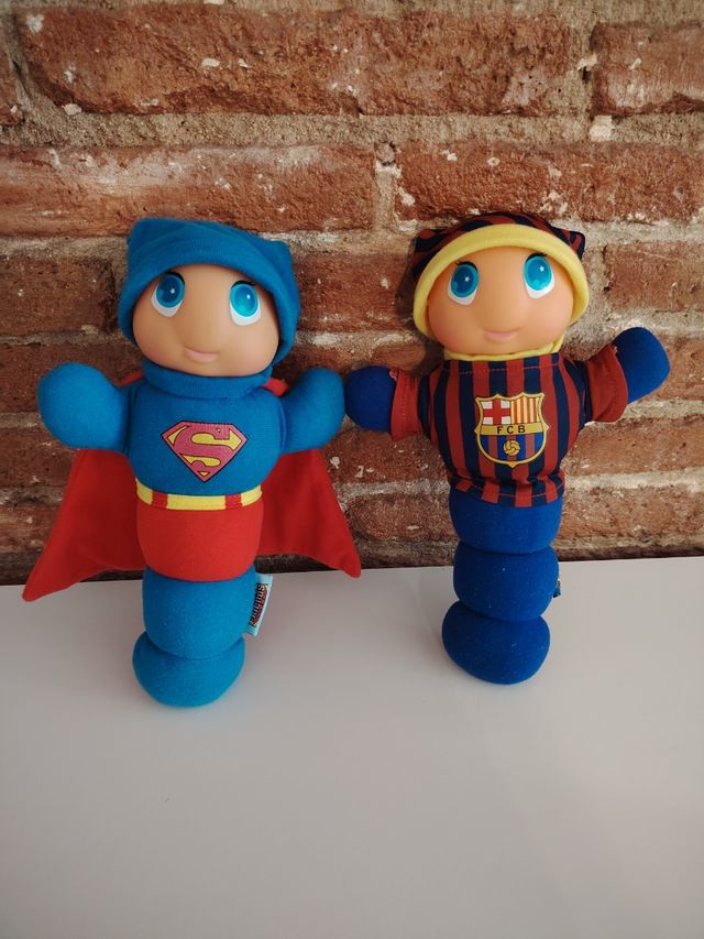 Bambole Gusyluz Superman e FC Barcelona