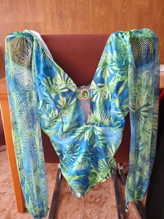 Bañador mujer estampado tropical