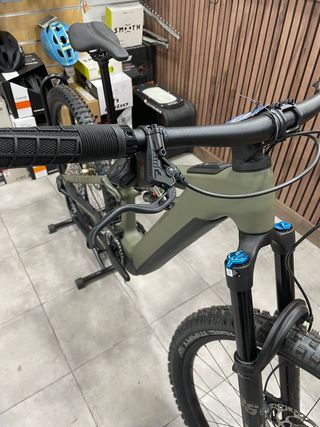 Cube Stereo Hybrid ONE44 TM 2025 – Talla M