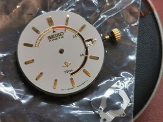 Movimento + Dial per orologi Seiko Kinetic. -