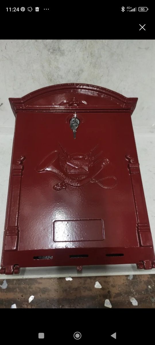 Buzón clásico rojo ingles