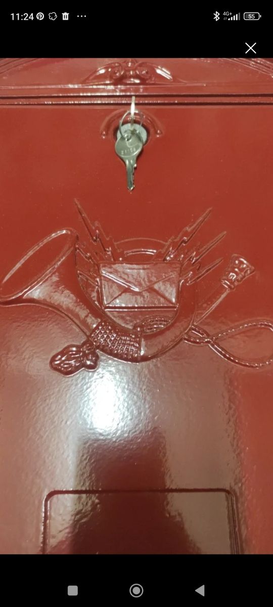 Buzón clásico rojo ingles