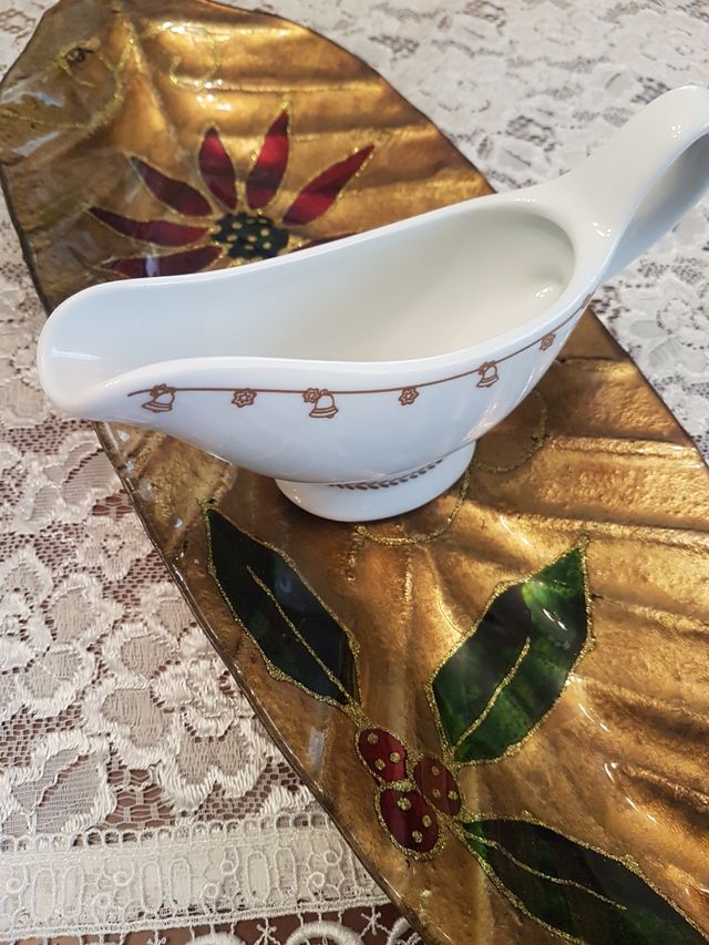 Salsiera Thun in porcellana bianca