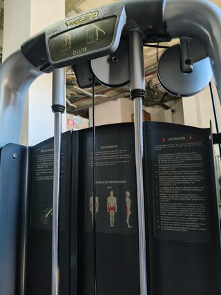 GLUTEO TECHNOGYM SELECTION!