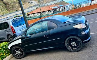 Peugeot 206 CC 1.6 110 Año 2002 Descapotable