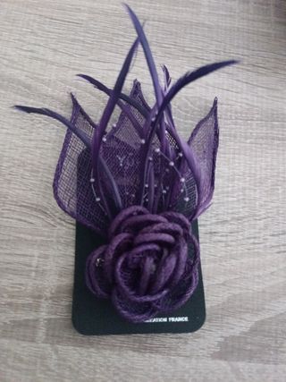 Tocado/Broche Morado