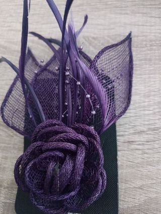 Tocado/Broche Morado