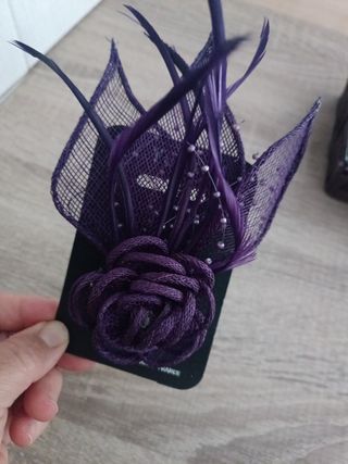 Tocado/Broche Morado