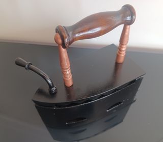 Plancha Francesa de Carbón Antigua Hierro Fundido