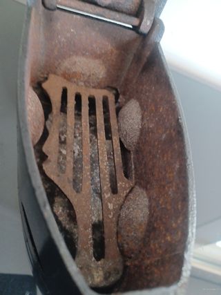 Plancha Francesa de Carbón Antigua Hierro Fundido