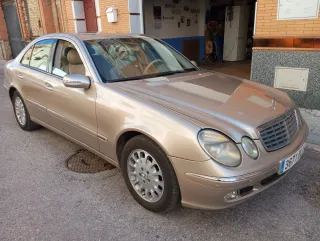Mercedes-Benz Clase E 270CDI