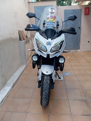 Kawasaki Versys 650 ABS Blanca