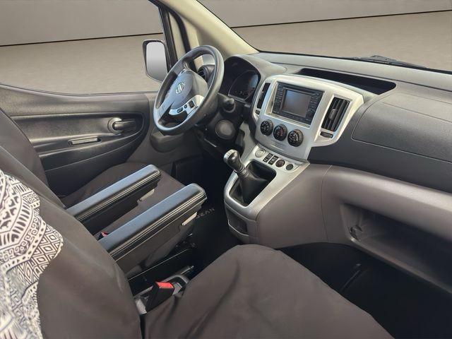 Nissan NV200 2017