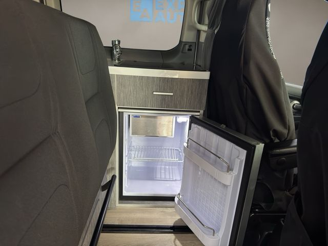 Nissan NV200 2017