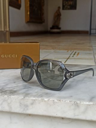 Occhiali da sole Gucci grigi