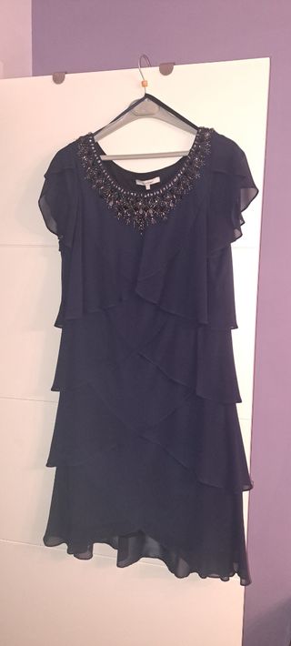 Vestido fiesta azul pedrería El Corte Inglés. 