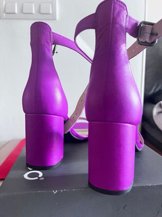 Sandalias ECCO PHLOX NEON Morado Talla 38