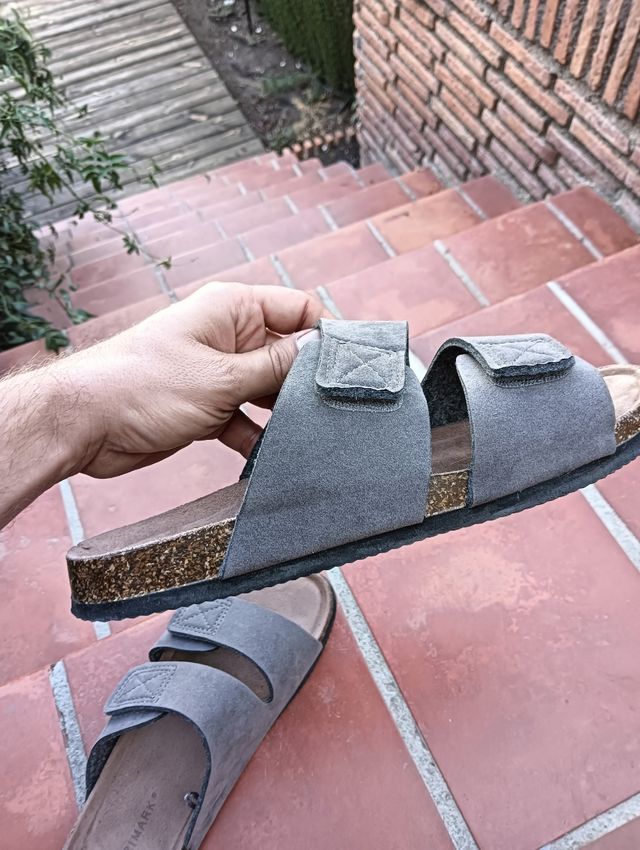 Sandalias grises Primark talla 44