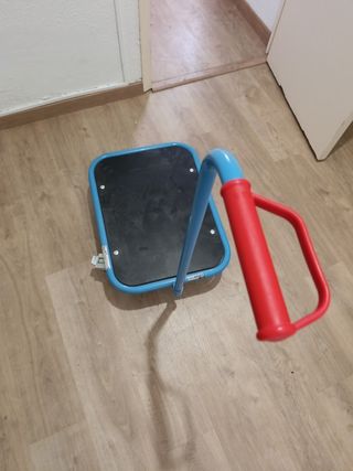 Carretilla industrial azul