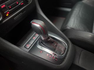 Volkswagen Golf  GTI 210CV 2011