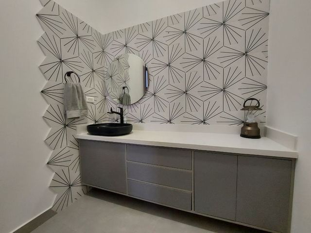 CARPINTERO Y MONTAJE DE MUEBLES