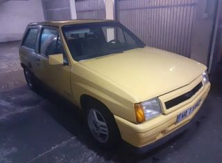 Opel corsa gsi 1989