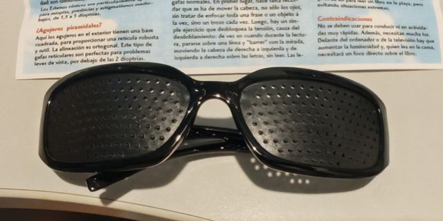 Gafas Estenopeicas Negras - Gafas reticulares