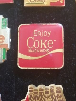 Lote de Pins COKE de  Coca-Cola