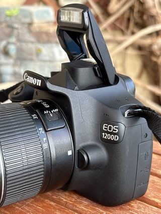 !!OFERTA!! Cámara Canon EOS 1200D + 18-55mm IDEAL