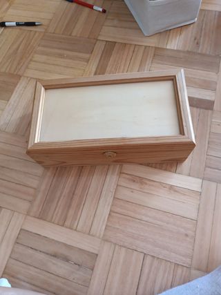Joyero de madera hecho a mano