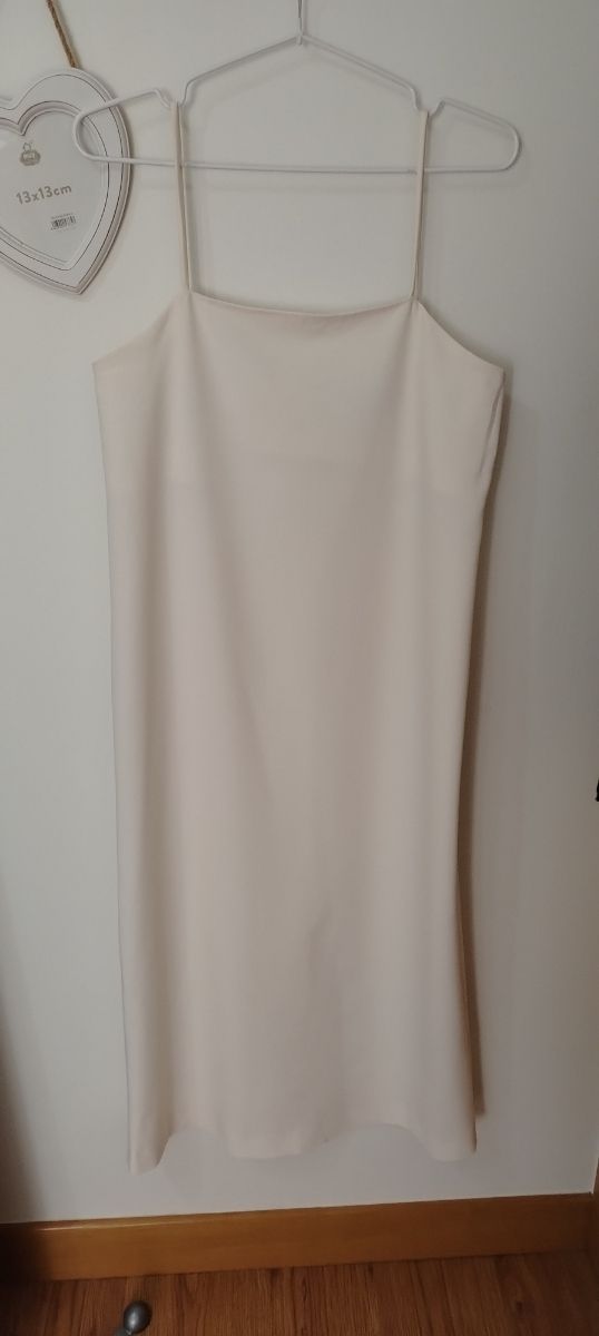 Vestido recto crudo