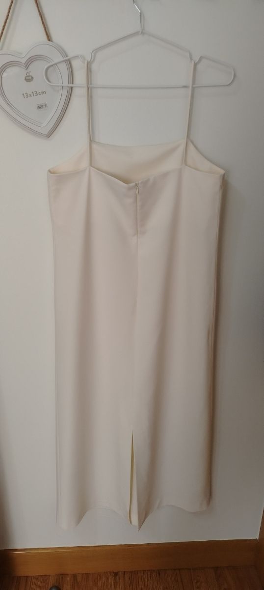 Vestido recto crudo