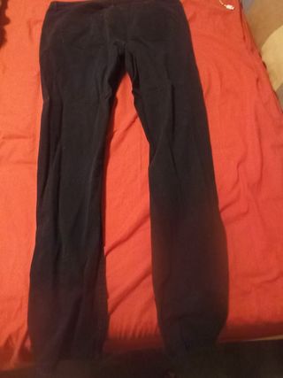 Pantalón vaquero negro