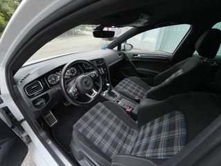 Volkswagen Golf GTE 2020