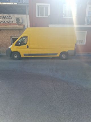 Se hacen portes y mudanzas económicos