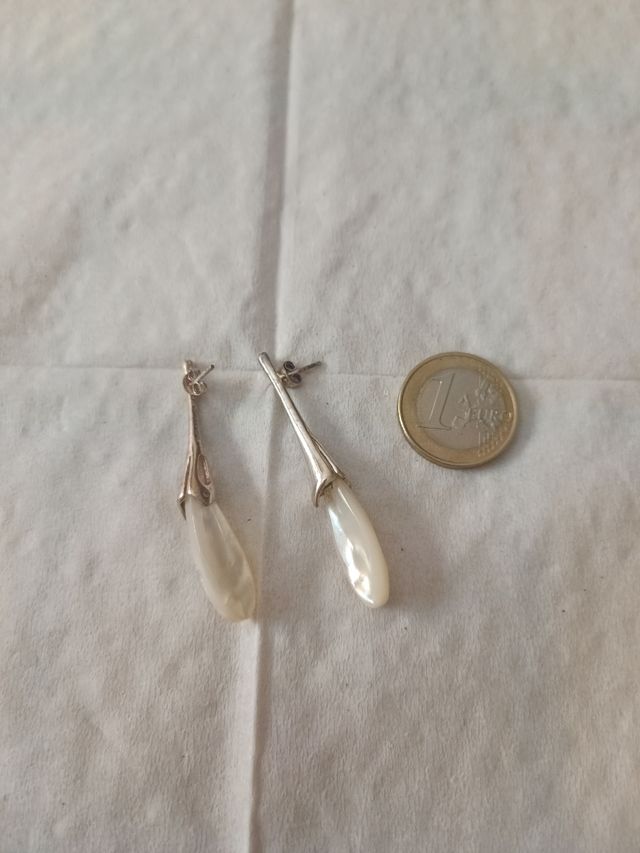Pendientes de plata con nácar 