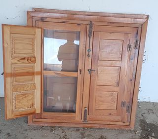 2 Ventanas Madera Antiguas con Cristal