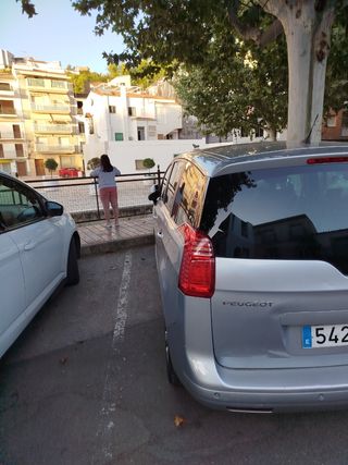 Peugeot 5008 2012
