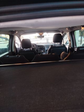 Peugeot 5008 2012