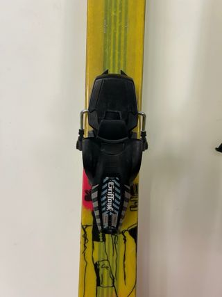 Esquís Freestyle Line Invader