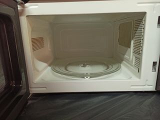 Microondas Taurus Negro