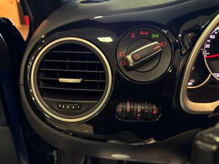 Volkswagen Beetle Cabrio 2.0 TSI 210cv R-Line