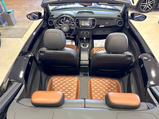 Volkswagen Beetle Cabrio 2.0 TSI 210cv R-Line