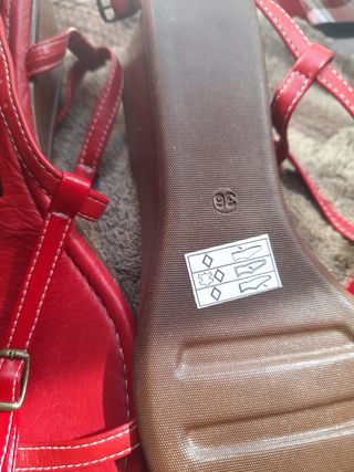 Sandalias Lola Almagro Talla 36 Rojas
