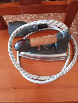 Plancha de vapor para ropa,