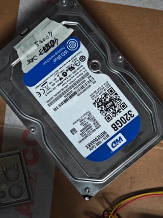 Componenti PC: Scheda Madre ASUS, Hard Disk WD, Al