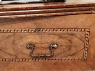 Antigua máquina de coser Frister