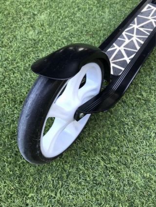 Patinete scooter negro